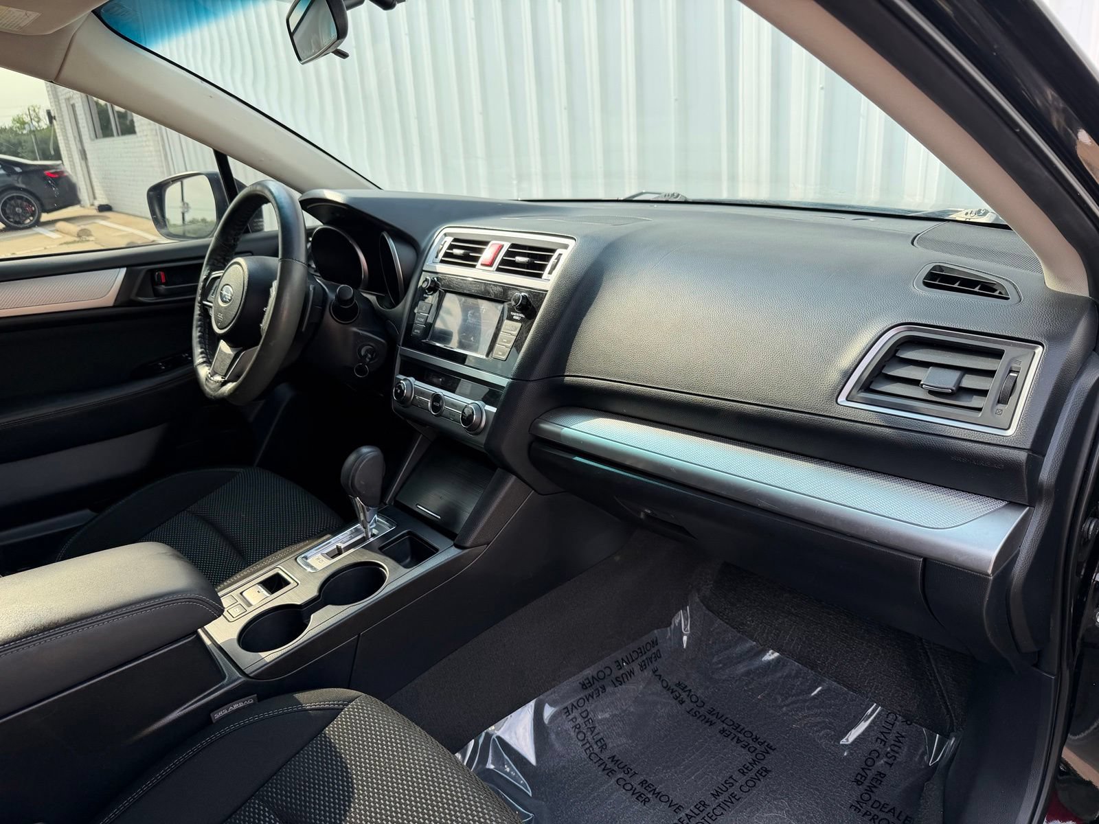 Used 2018 Subaru Outback 2.5i AWD/4WD image 19