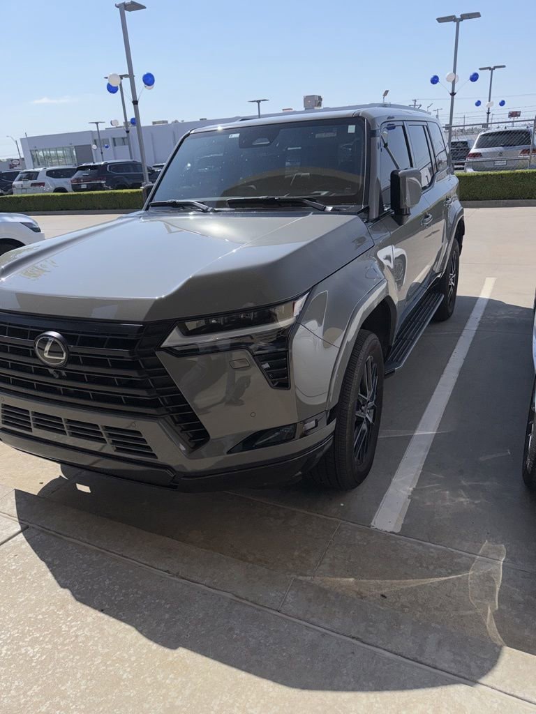 Used 2024 Lexus GX 550 w/ Accessory Package (2T)