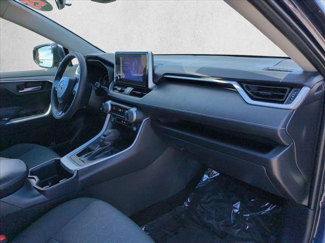 Certified 2025 Toyota RAV4 XLE FWD image 21