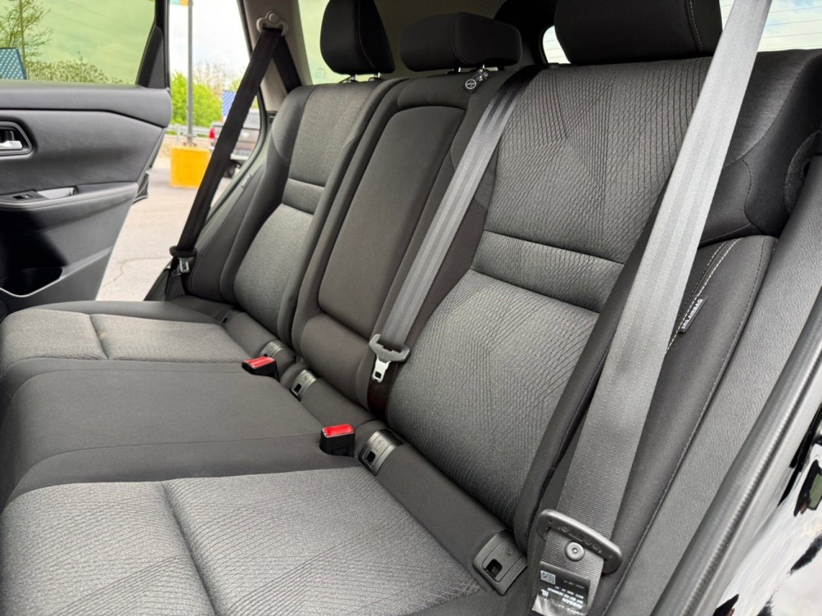 Used 2024 Nissan Rogue SV image 17