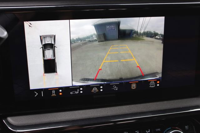 Used 2025 GMC Sierra 2500 AT4 w/ AT4 Premium Plus Package AWD/4WD image 28