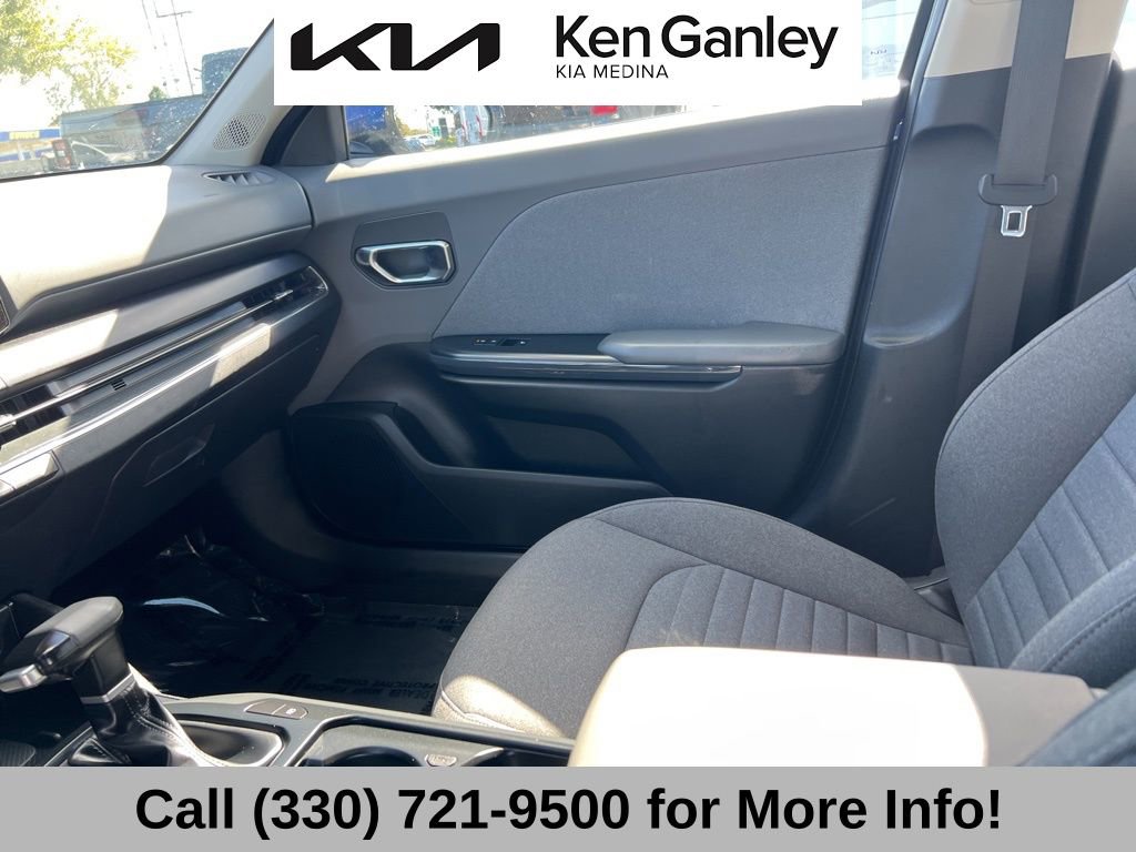 Certified 2025 Kia K4 EX image 42