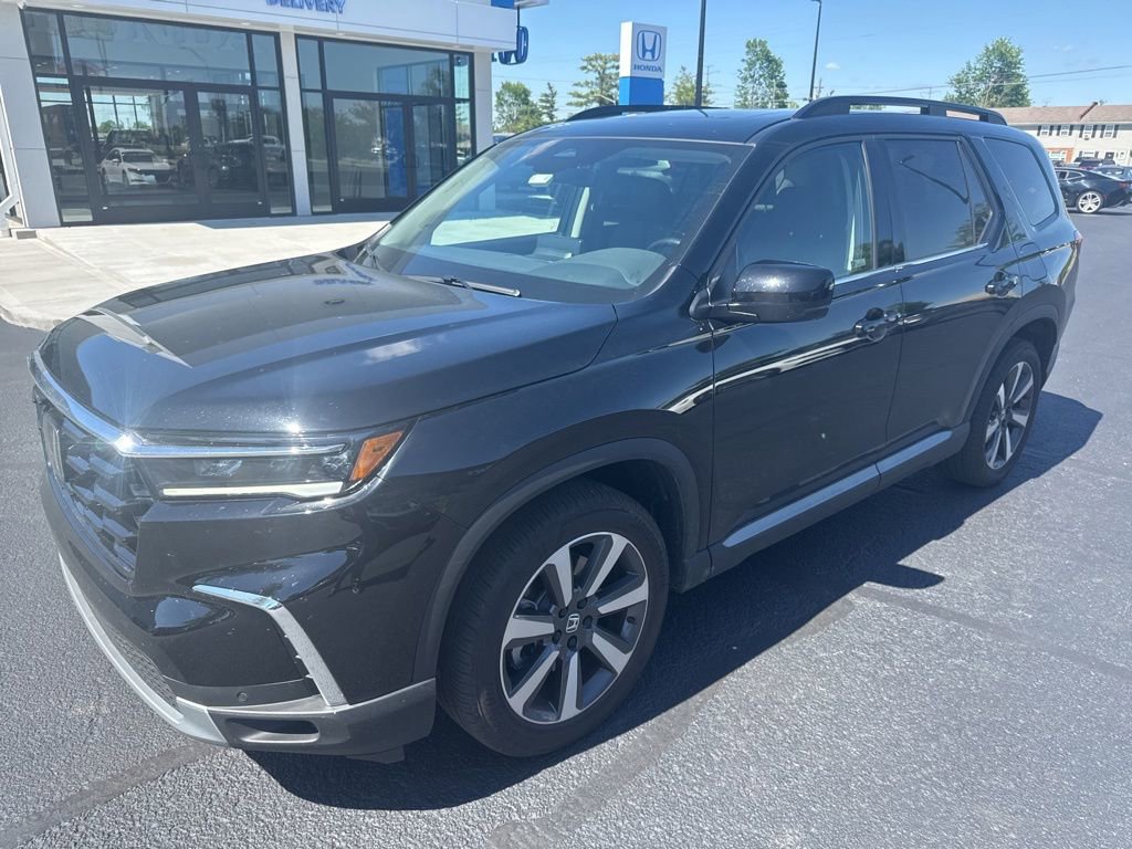 Used 2024 Honda Pilot Touring image 8