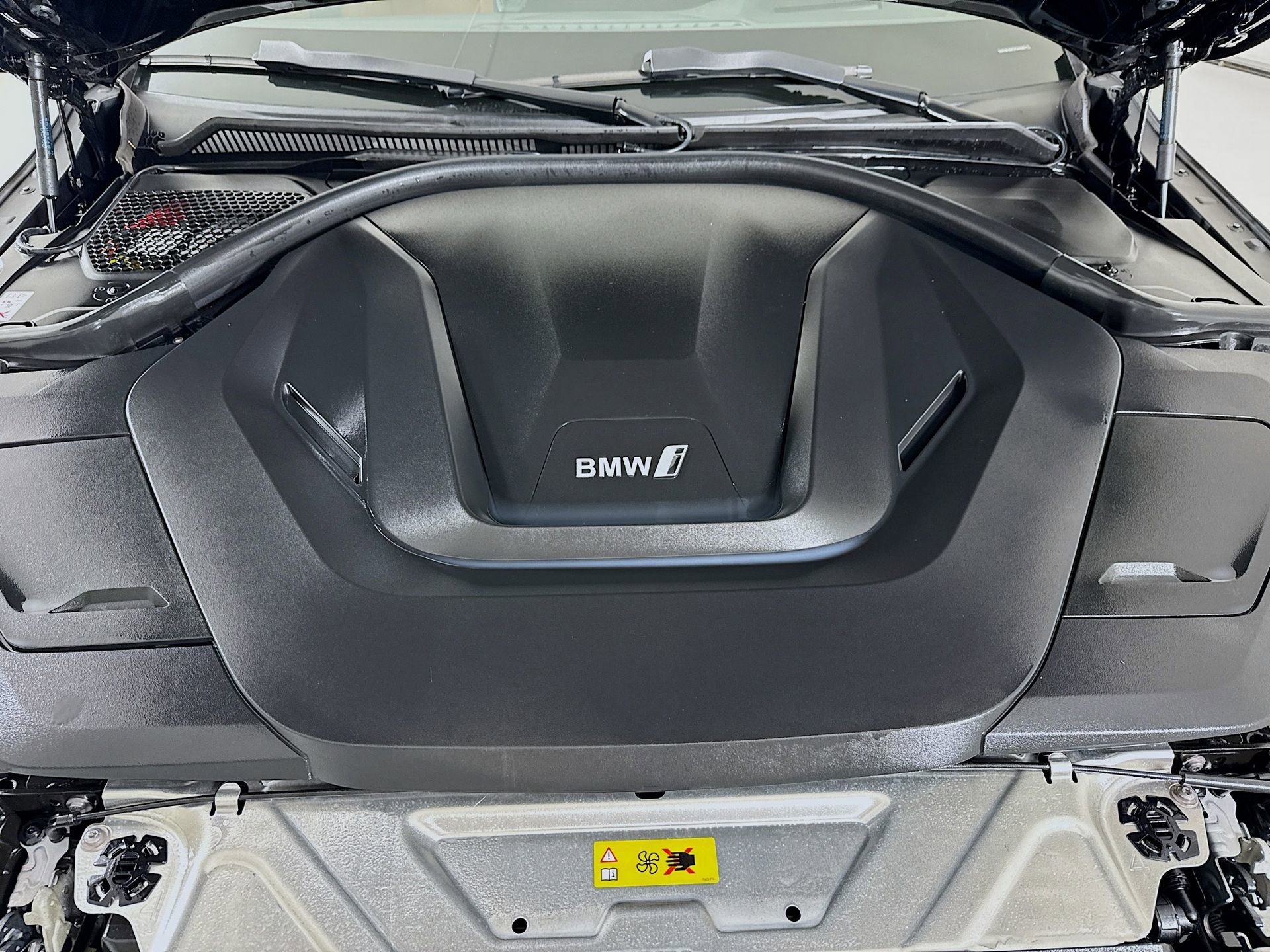 Used 2025 BMW i4 xDrive40i w/ Premium Package image 31