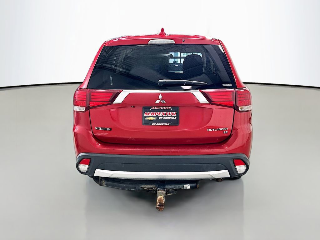 Used 2018 Mitsubishi Outlander SE image 7