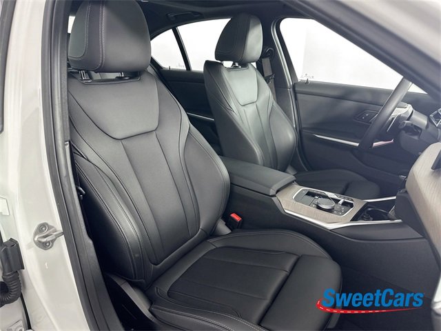 Used 2025 BMW 330i xDrive Sedan image 12
