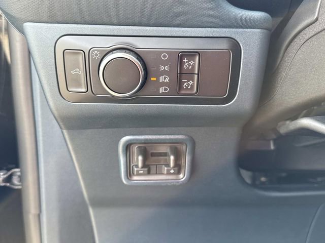 New 2025 Ford Maverick XLT w/ XLT Luxury Package image 29