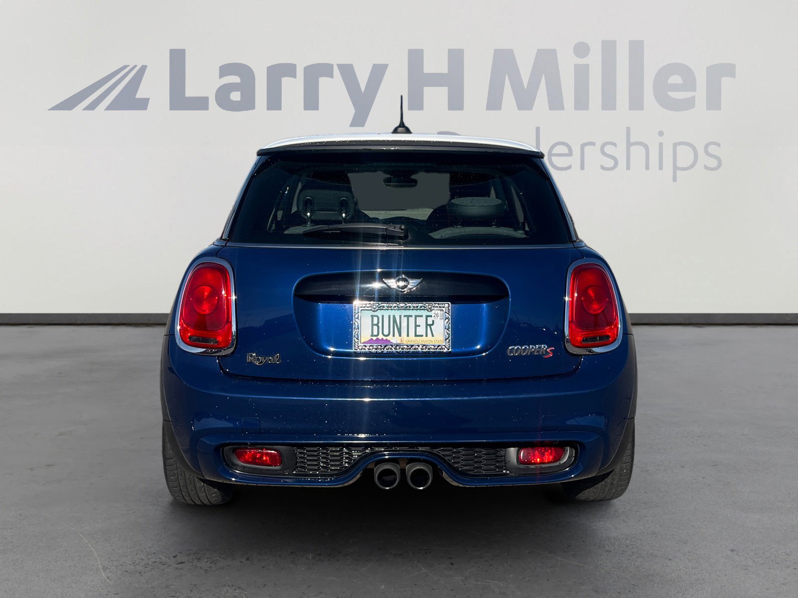 Used 2015 MINI Cooper S image 4