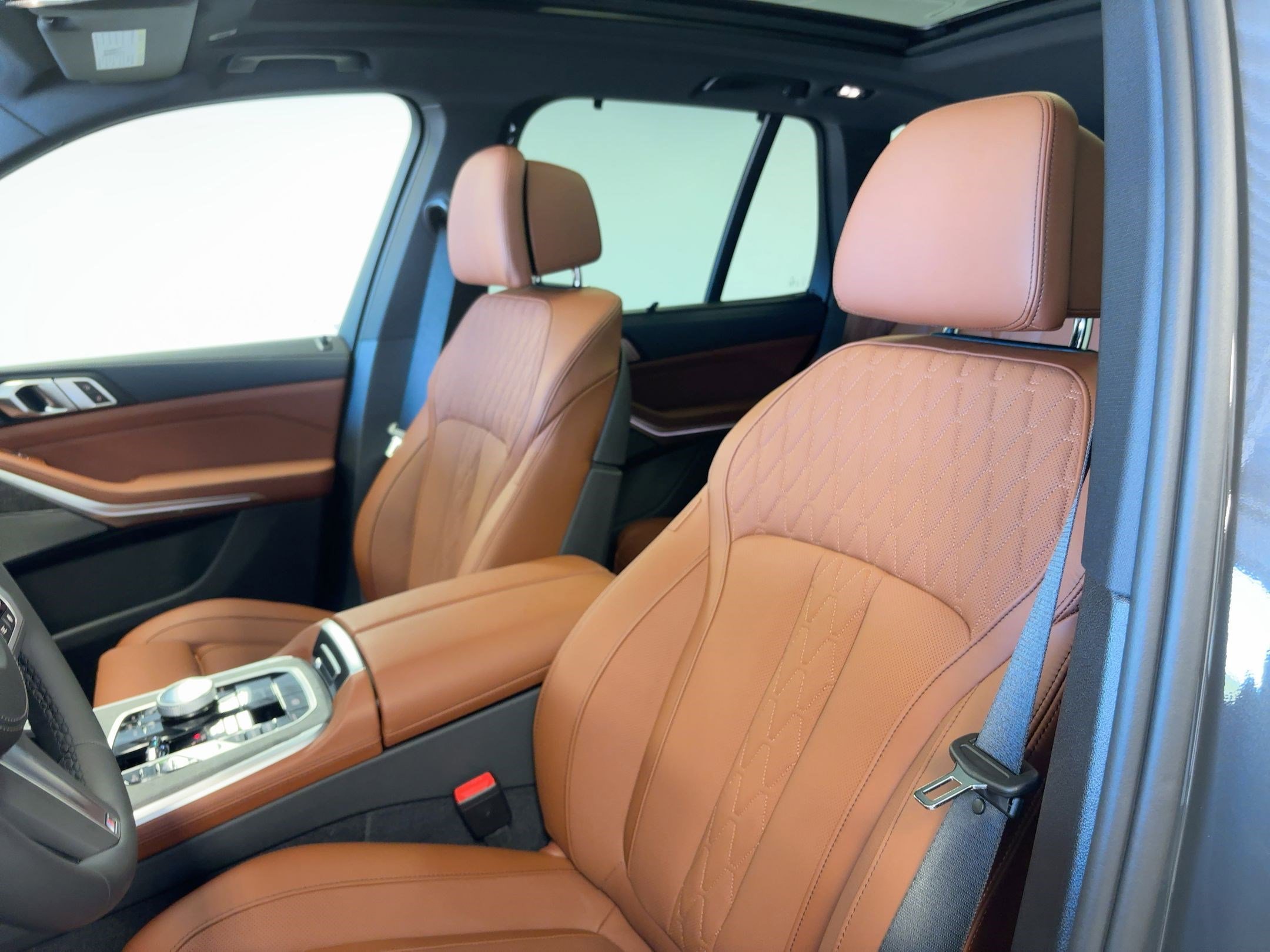 New 2026 BMW X5 sDrive40i w/ Executive Package image 5