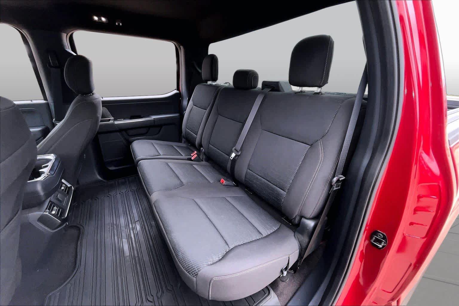 Used 2021 Ford F150 XLT w/ Equipment Group 302A High AWD/4WD image 17