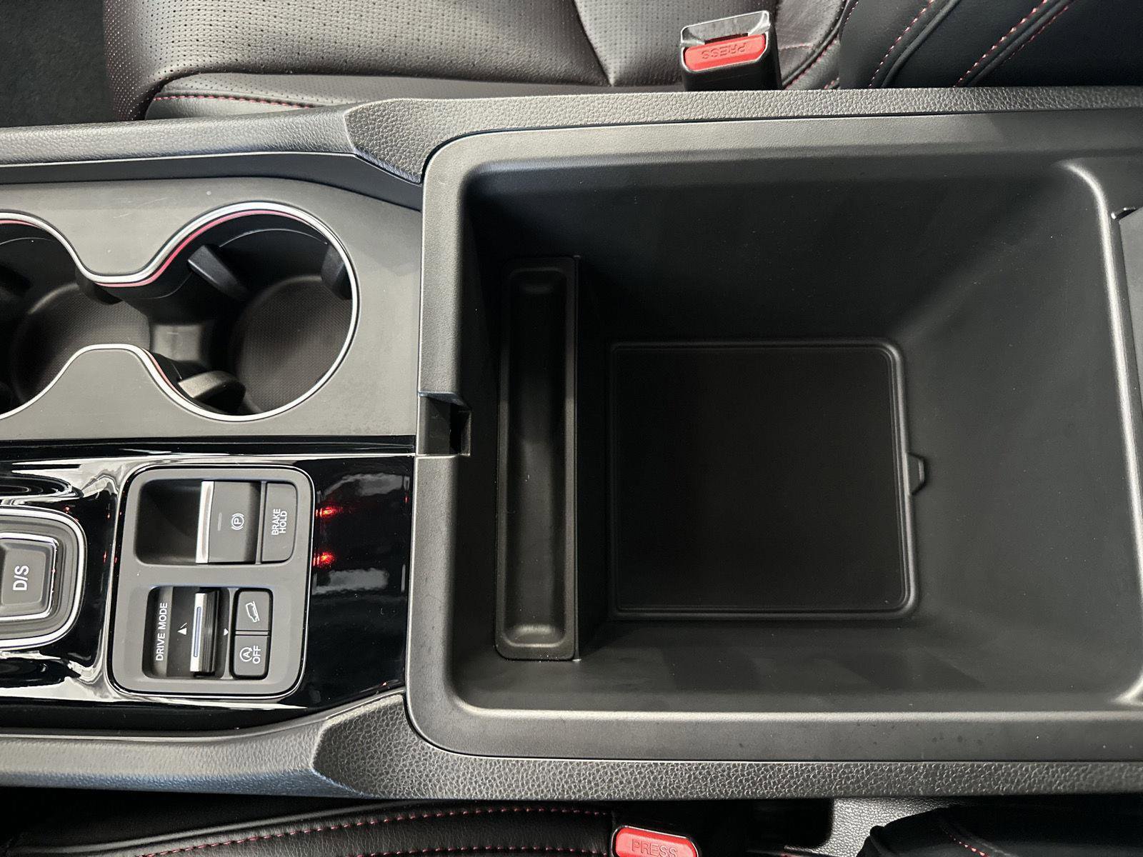 Certified 2025 Honda Pilot Black Edition image 27