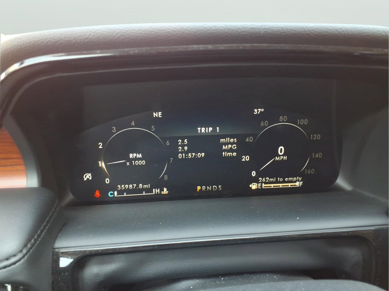 Used 2023 Lincoln Nautilus Reserve w/ Cargo Utility Package AWD/4WD image 22