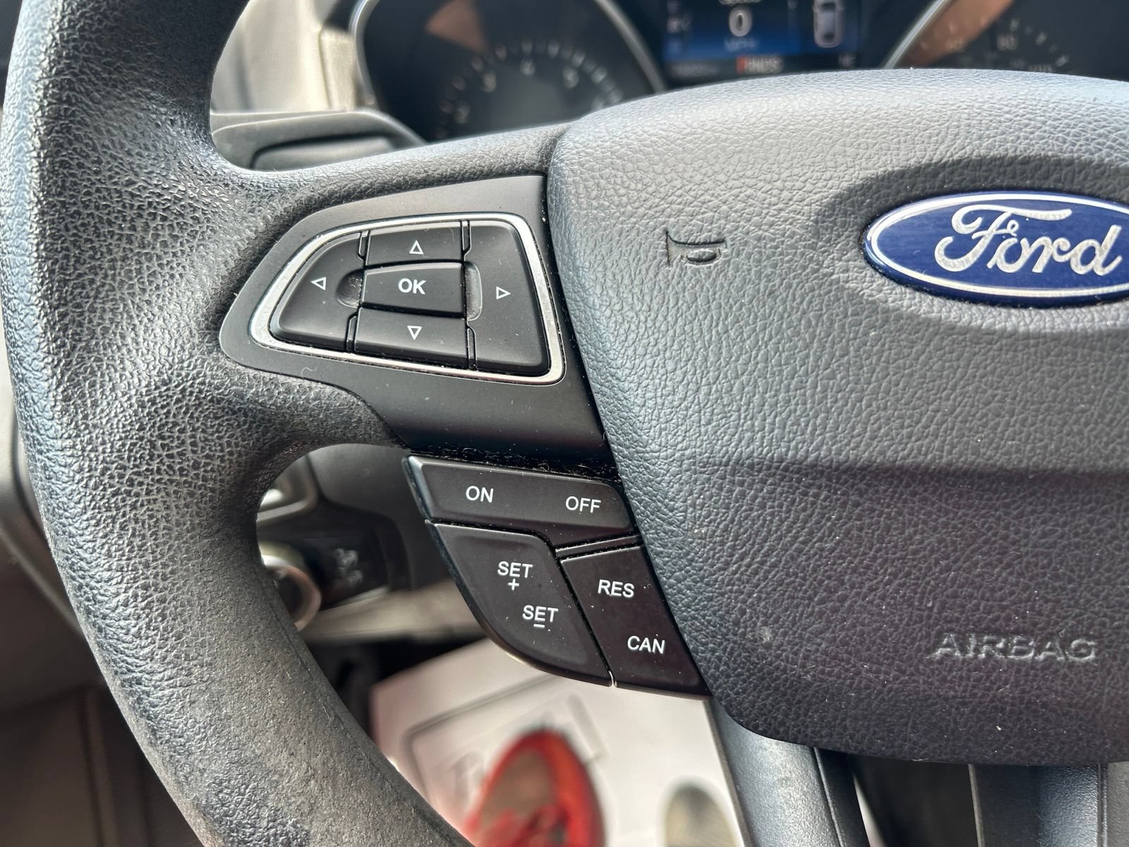 Used 2017 Ford Focus SEL FWD image 22