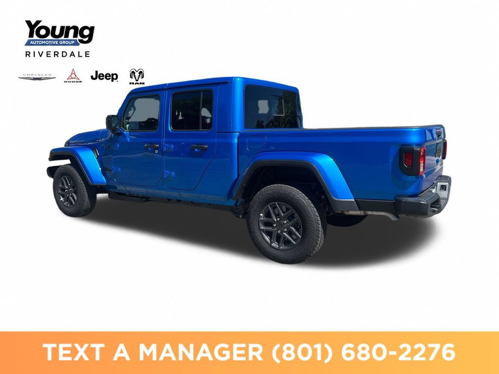 New 2026 Jeep Gladiator Sport AWD/4WD image 3