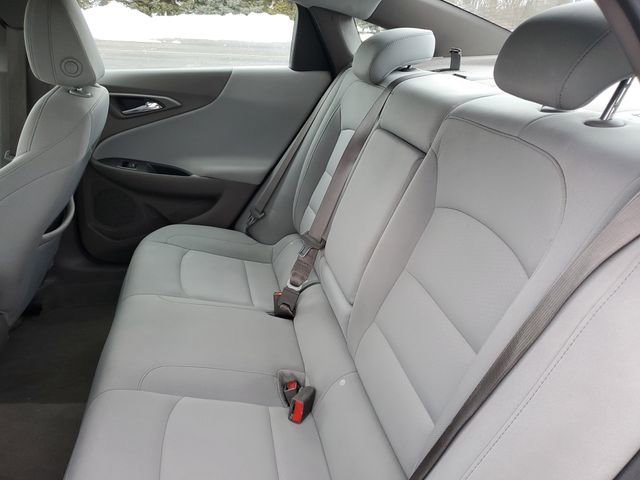 Used 2024 Chevrolet Malibu LT image 23