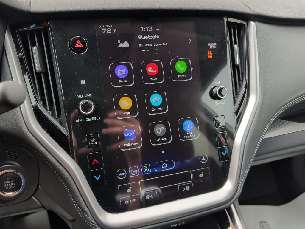 Used 2022 Subaru Outback Premium image 19