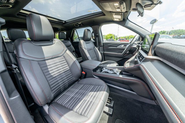 New 2026 Ford Explorer ST-Line AWD/4WD image 25