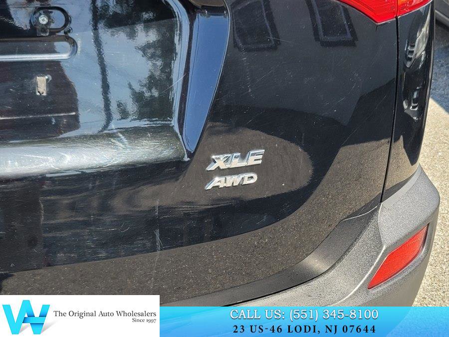 Used 2013 Toyota RAV4 XLE AWD/4WD image 9