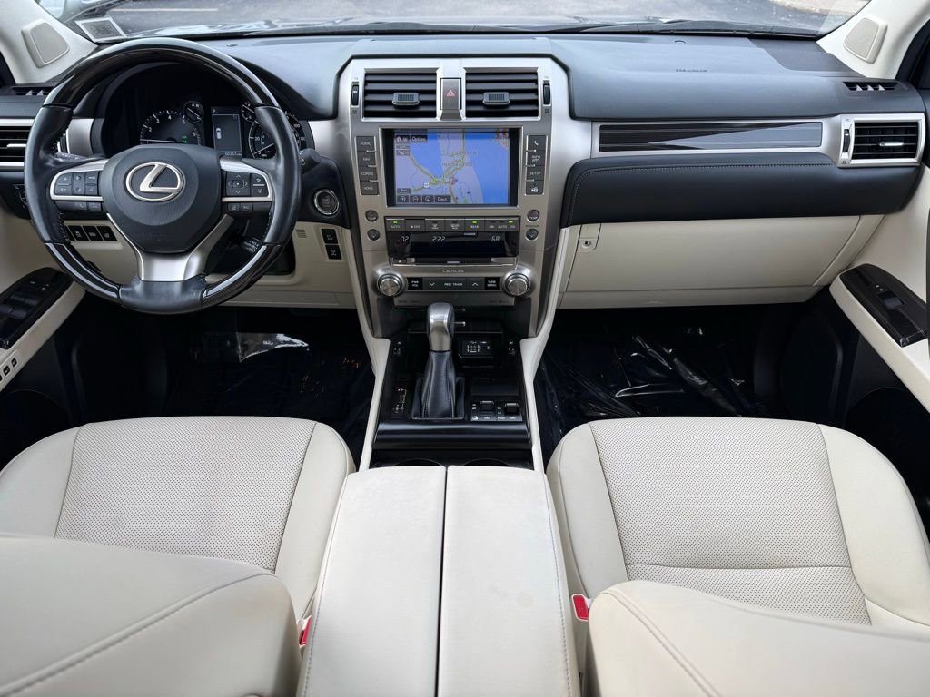 Used 2021 Lexus GX 460 Premium w/ Premium Package image 14