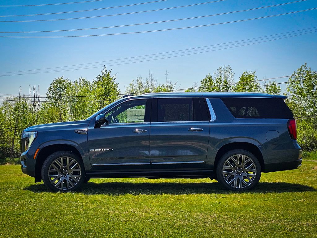 New 2026 GMC Yukon XL Denali Ultimate AWD/4WD image 6
