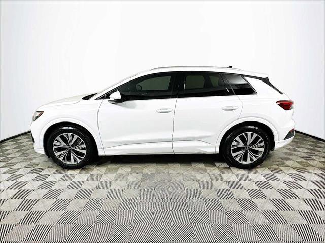Certified 2023 Audi Q4 e-tron Premium w/ Premium Plus RWD image 4