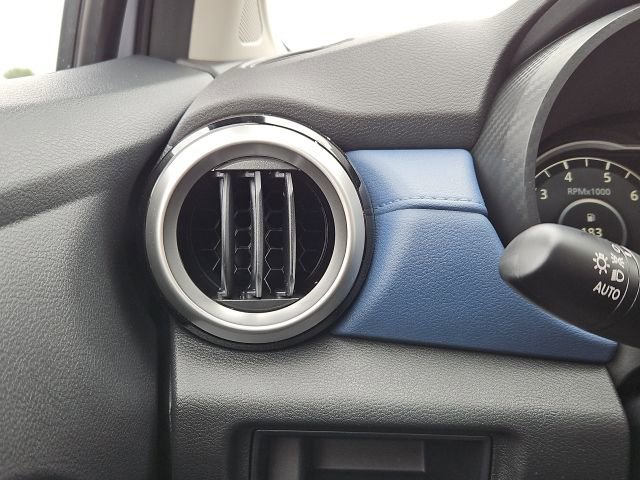 New 2025 Nissan Versa SV w/ Trunk Package image 40