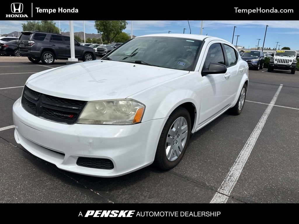Used 2014 Dodge Avenger SE FWD image 1