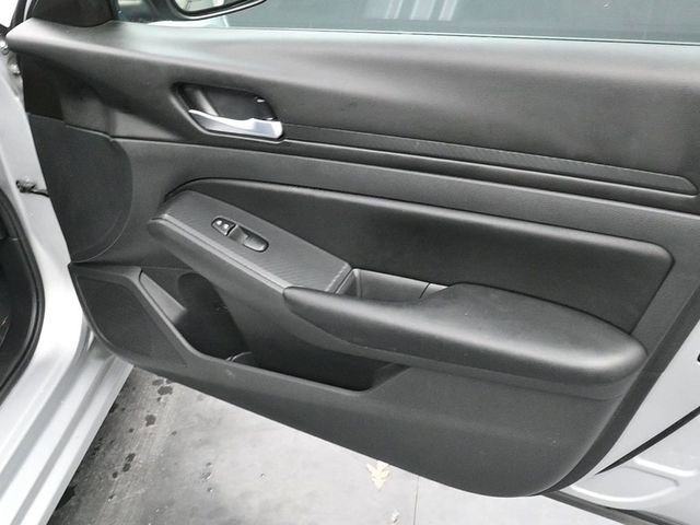 Used 2021 Nissan Altima 2.5 S FWD image 10