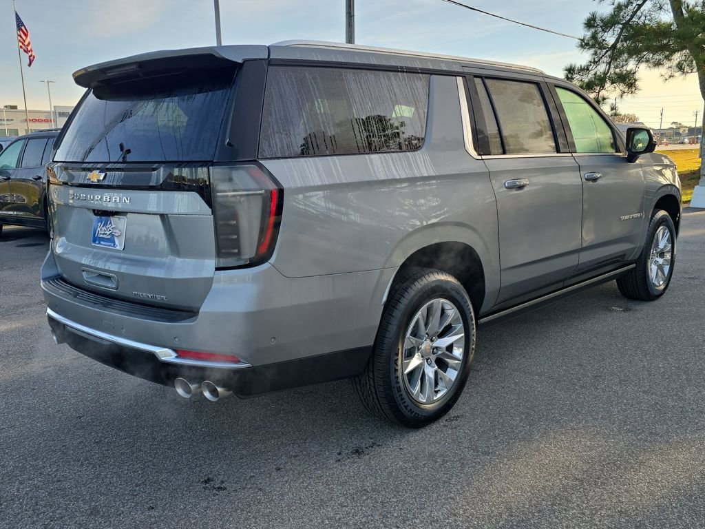 New 2026 Chevrolet Suburban Premier image 5