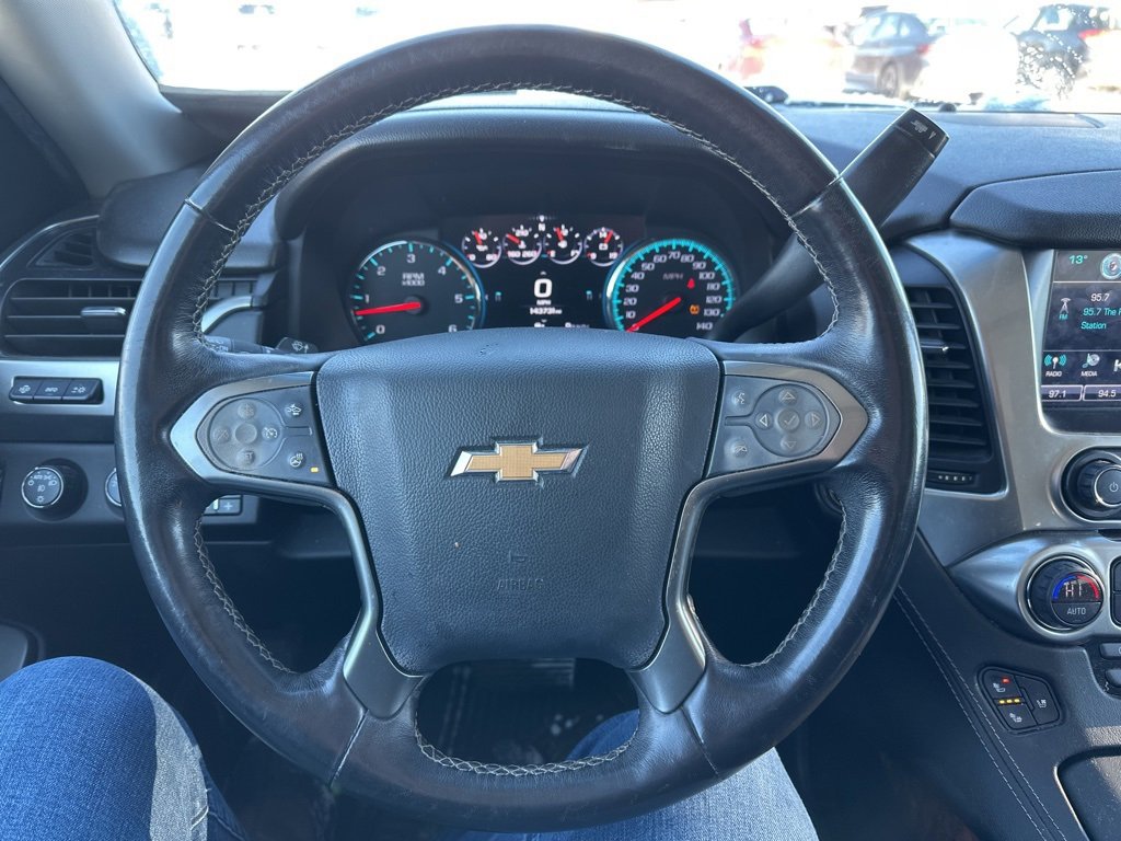 Used 2019 Chevrolet Suburban Premier image 16