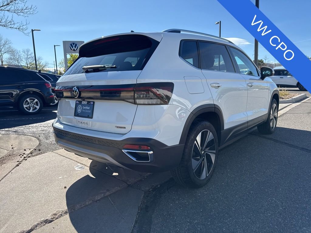 Used 2025 Volkswagen Taos SE AWD/4WD image 6