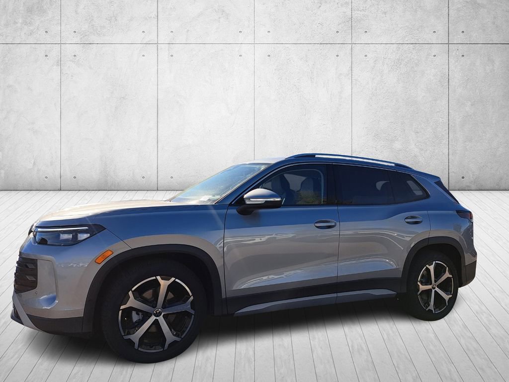 New 2026 Volkswagen Tiguan SE image 7