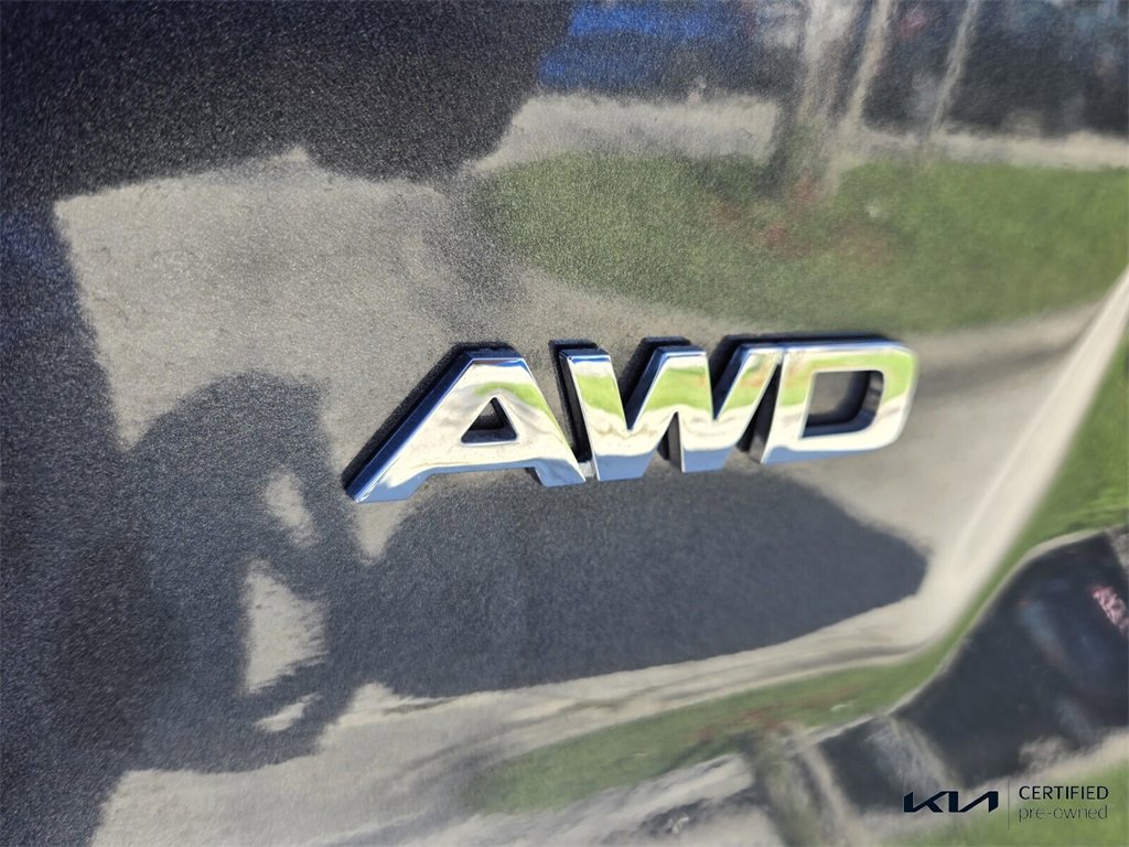 Used 2021 Kia Sorento SX image 17