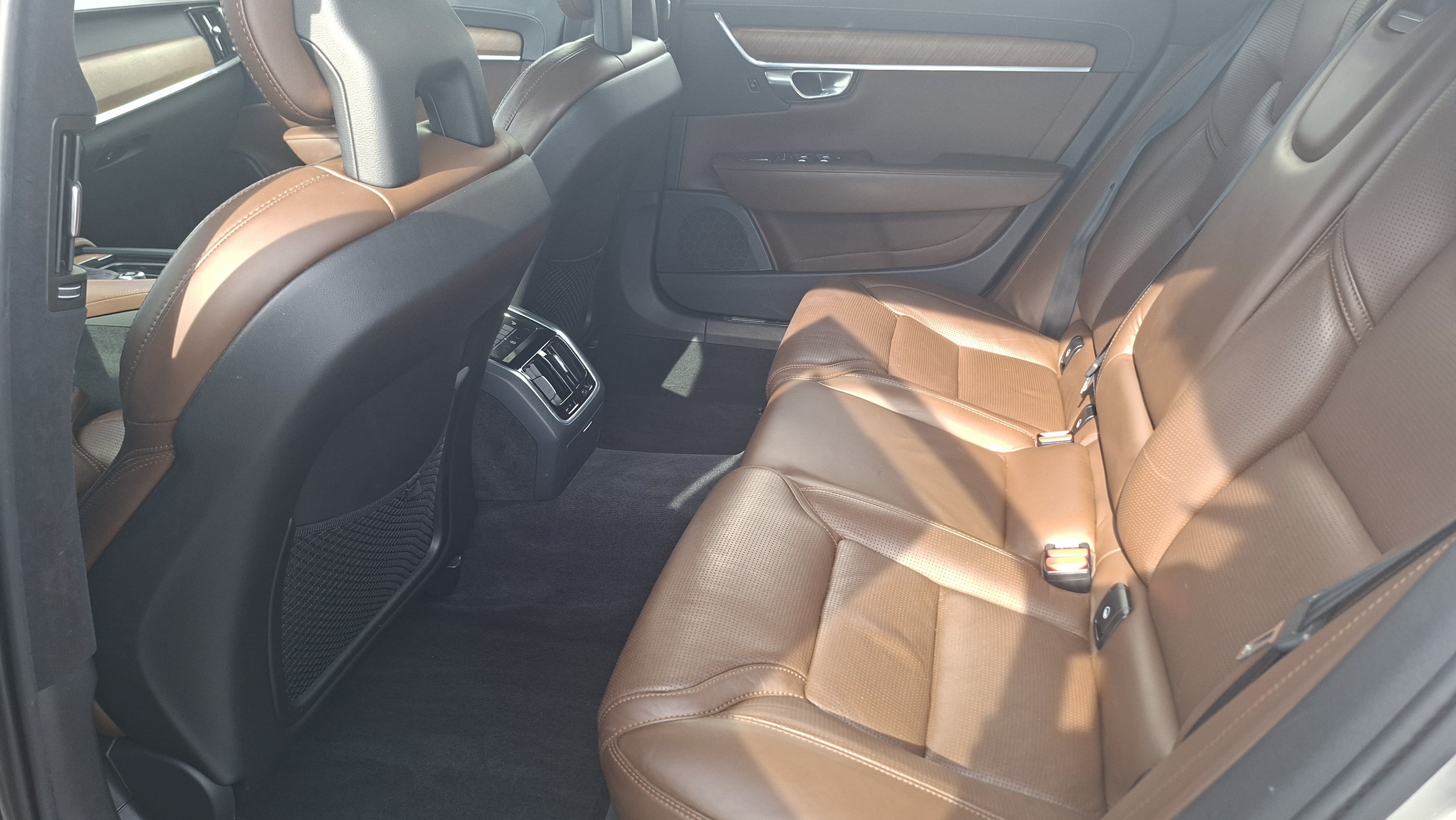 Used 2018 Volvo S90 T6 Inscription w/ Luxury Package AWD/4WD image 20