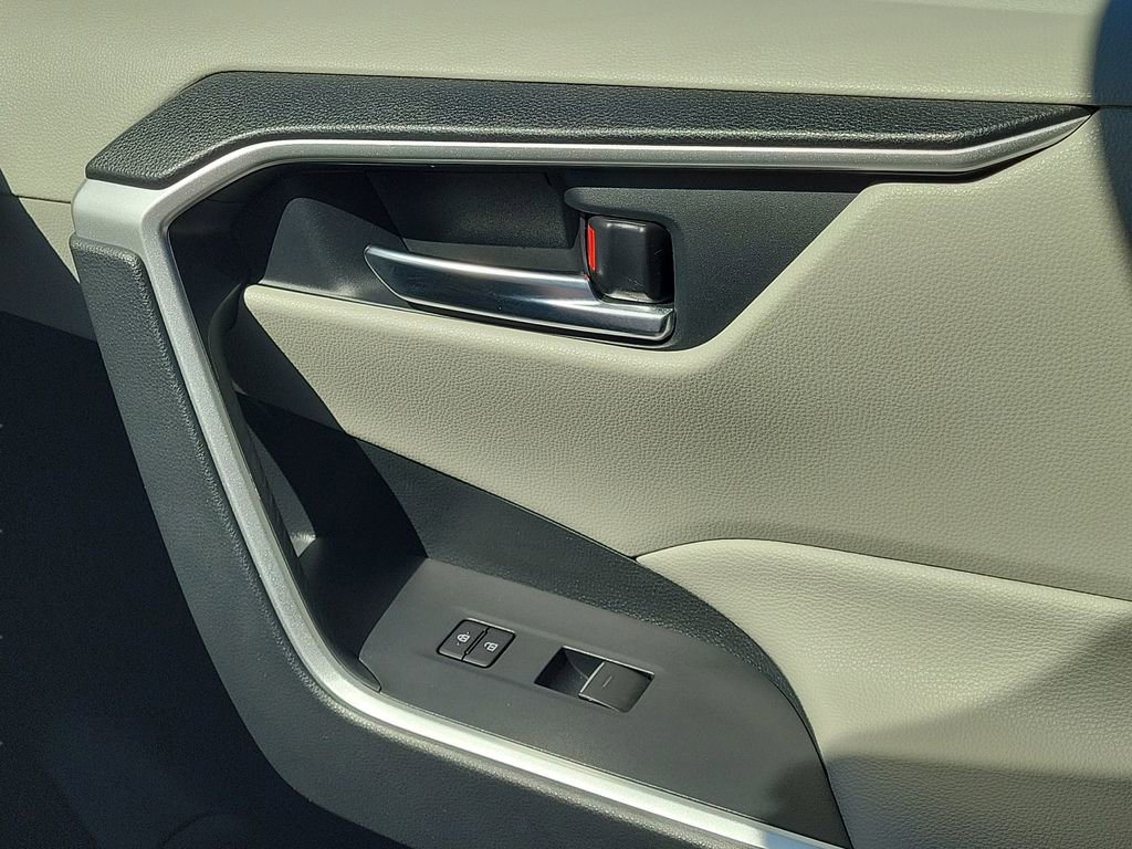 Certified 2023 Toyota RAV4 XLE Premium image 24