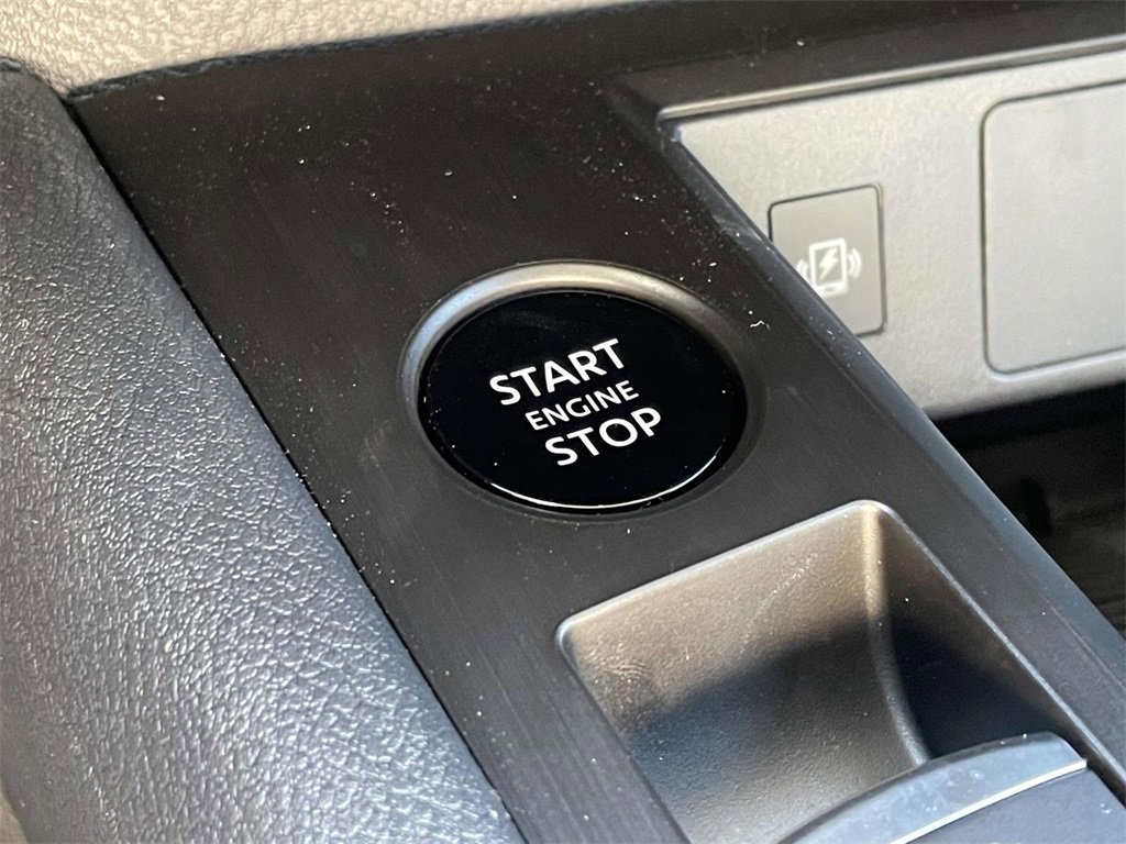 New 2026 Nissan Kicks SV image 20