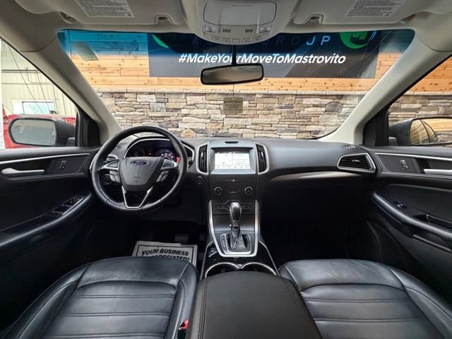 Used 2017 Ford Edge SEL w/ Equipment Group 201A AWD/4WD image 18