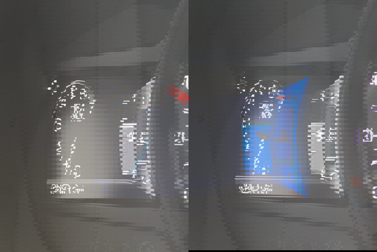 Used 2017 Ford Edge Titanium w/ Equipment Group 301A AWD/4WD image 5