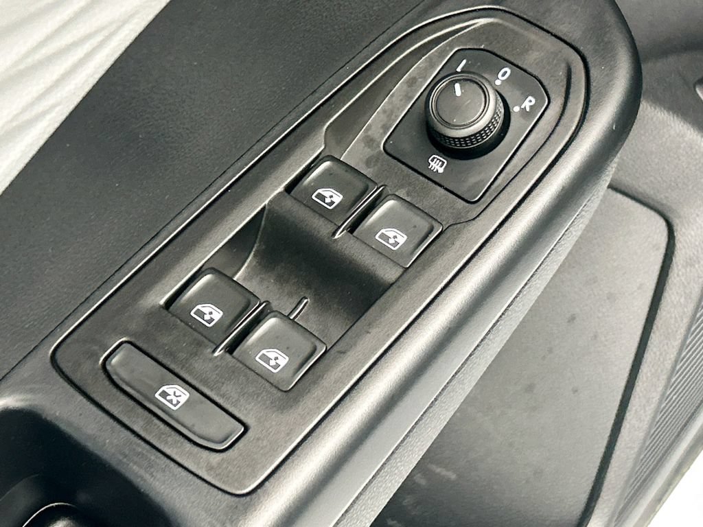 Used 2022 Volkswagen Taos S AWD/4WD image 21