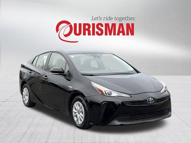 Used 2022 Toyota Prius LE