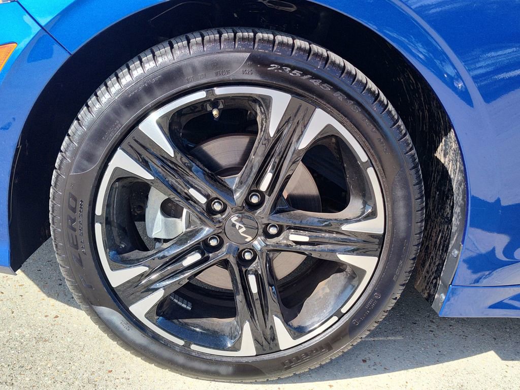 Used 2023 Kia K5 GT-Line image 16