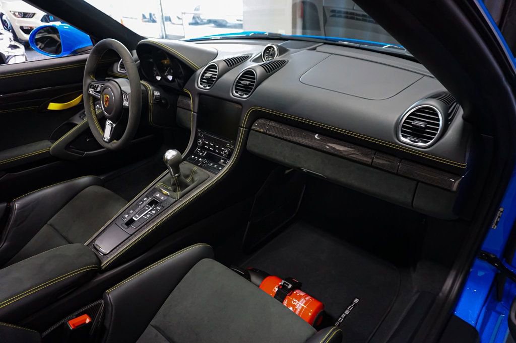 Used 2022 Porsche 718 Boxster Spyder image 35