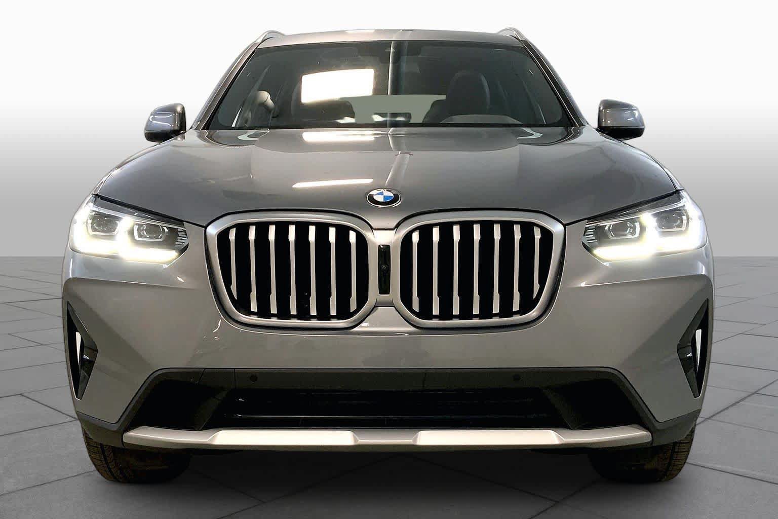 Used 2024 BMW X3 xDrive30i w/ Convenience Package w/ZPA AWD/4WD image 3