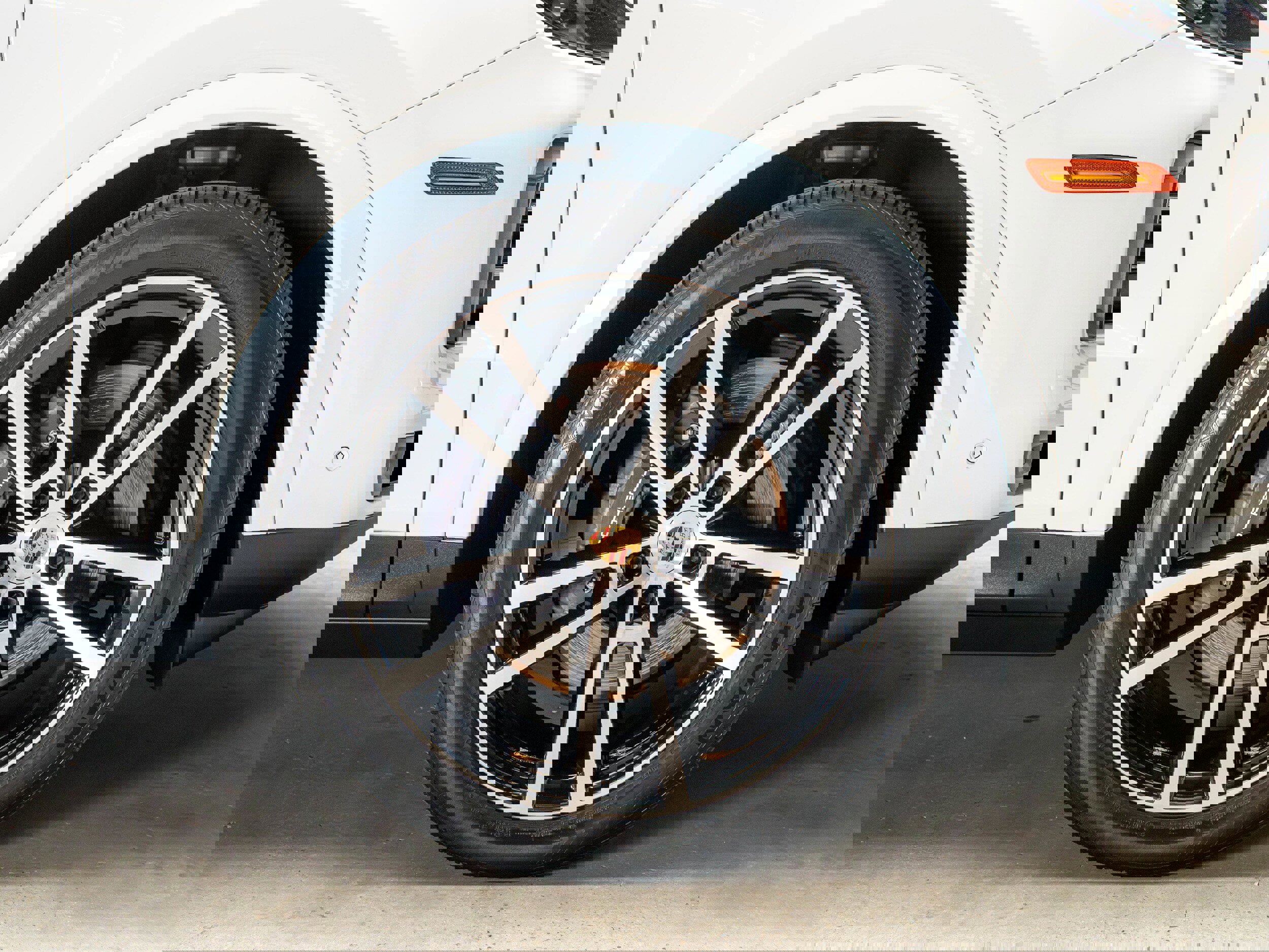 Certified 2024 Porsche Cayenne Coupe image 19