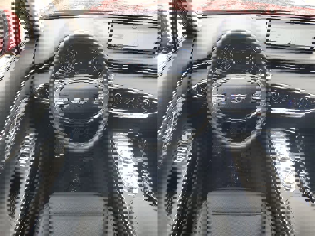 Used 2025 Genesis GV70 2.5T image 16