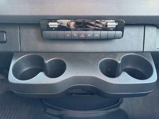 Used 2025 Mercedes-Benz Sprinter 2500 image 12