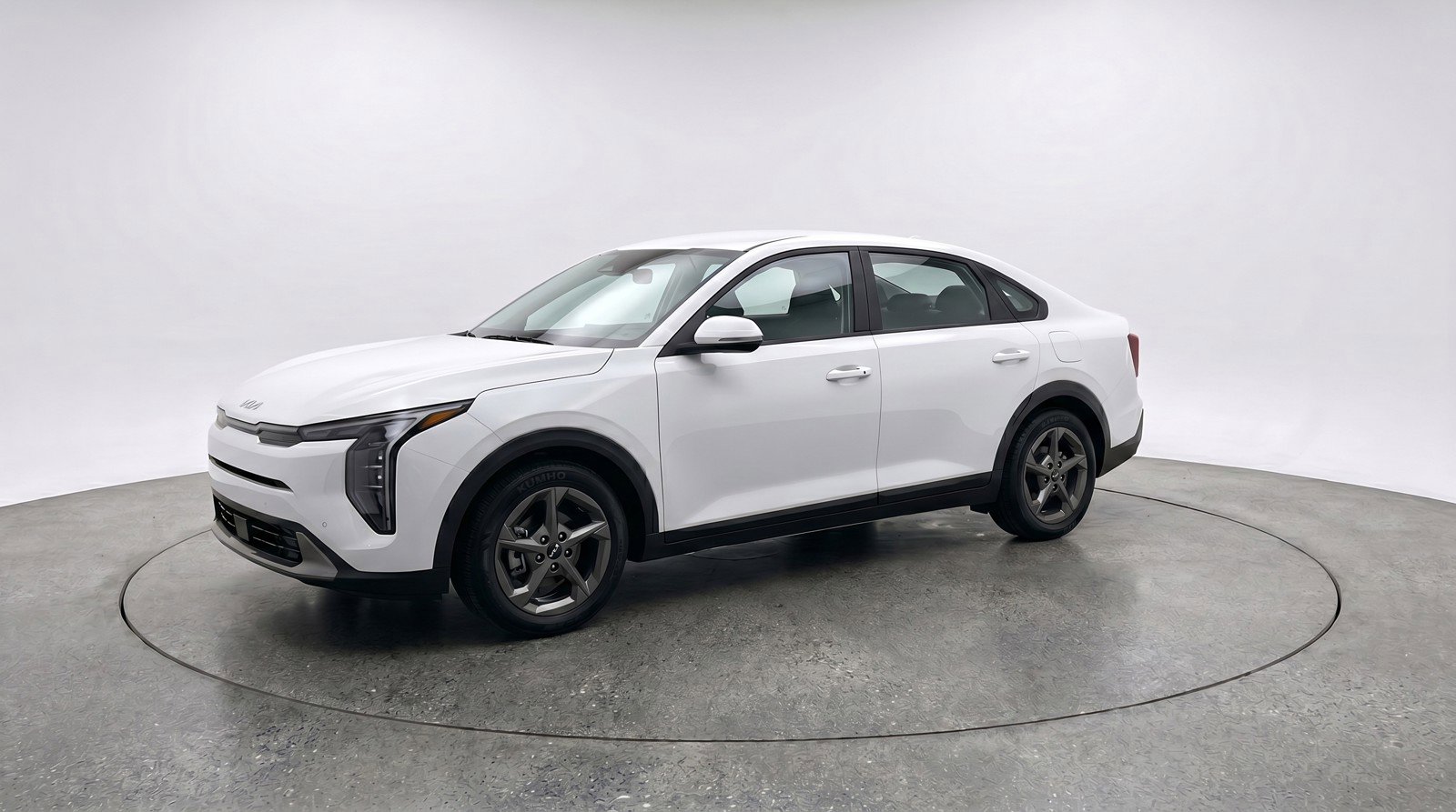 Used 2025 Kia K4 LXS FWD image 3