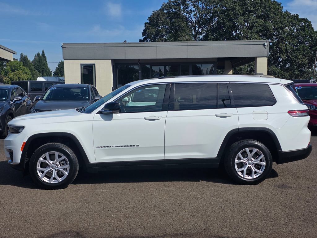 Used 2021 Jeep Grand Cherokee L Limited AWD/4WD image 10