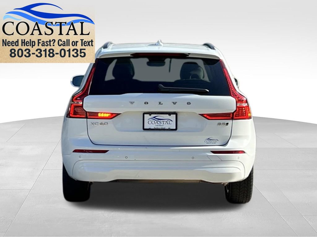Used 2022 Volvo XC60 B5 Momentum AWD/4WD image 14