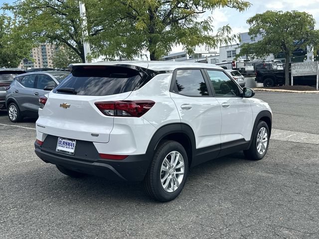 New 2026 Chevrolet TrailBlazer LS w/ LS Convenience Package FWD image 2